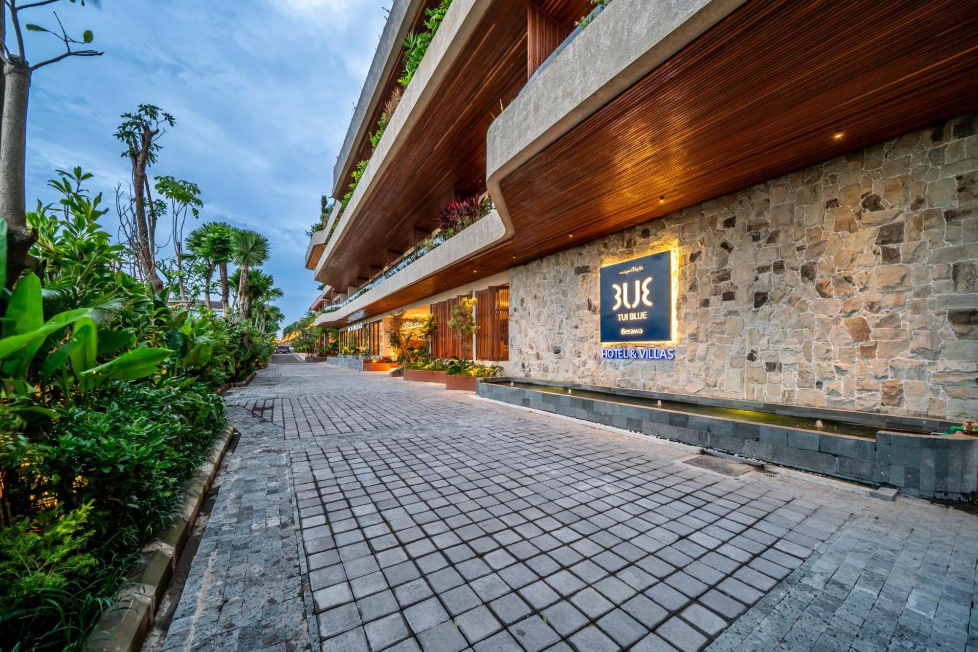 Tui Blue Berawa Hotel And Villas Canggu  Exterior photo